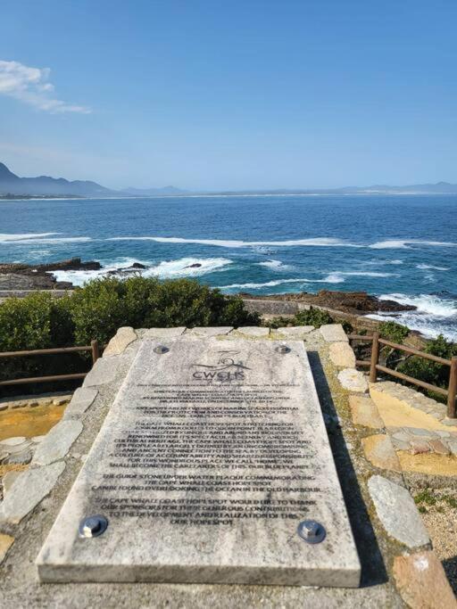 *Self-Check In - Whale Watching Paradise -Central* Hermanus Eksteriør bilde